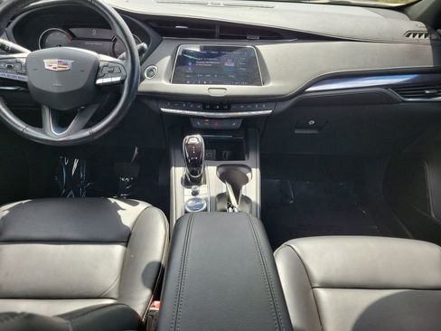 Certified 2023 Cadillac XT4 Luxury w/ Cold Weather Package AWD/4WD image 14