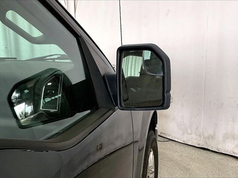 Used 2016 Ford F150 XLT w/ Equipment Group 302A Luxury image 11