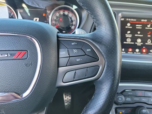 Used 2020 Dodge Challenger R/T Scat Pack RWD image 30