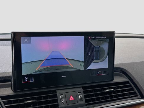 Used 2022 Audi Q5 2.0T Premium Plus image 23