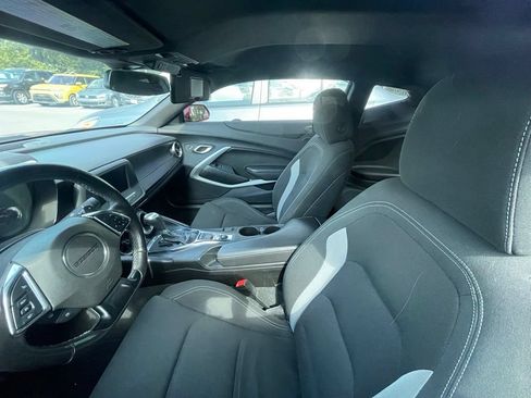 Used 2023 Chevrolet Camaro LT RWD image 6