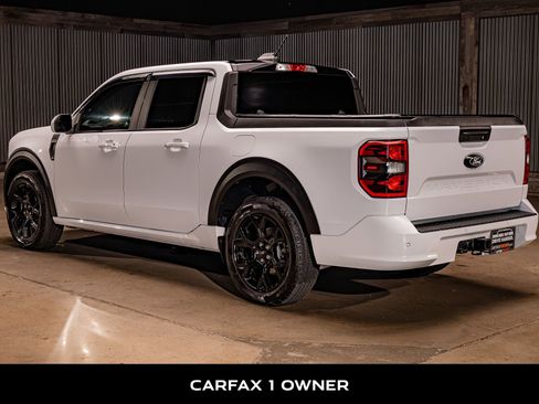 Used 2025 Ford Maverick Lobo image 6