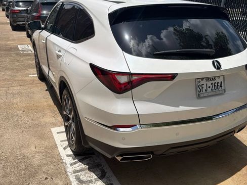 Used 2023 Acura MDX FWD w/ Technology Package image 7