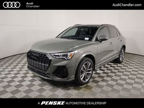 Used 2025 Audi Q3 2.0T Premium w/ Convenience Package image 1