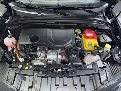 Used 2024 Alfa Romeo Tonale Veloce image 11