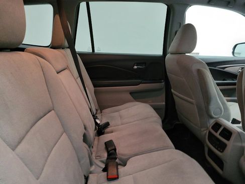 Used 2020 Honda Pilot EX image 19