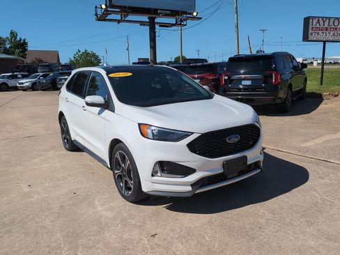 Used 2020 Ford Edge ST w/ Cold Weather Package AWD/4WD image 3