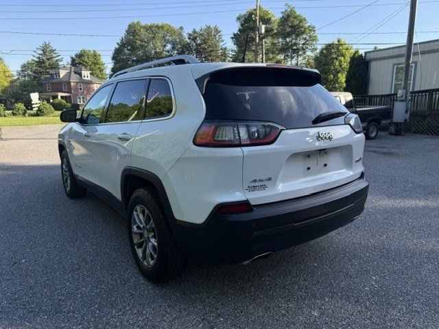 Used 2019 Jeep Cherokee Latitude Plus AWD/4WD image 6