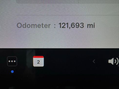 Used 2018 Tesla Model 3 Long Range image 27