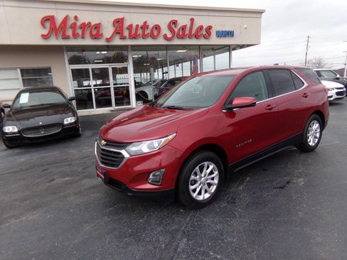 Used 2018 Chevrolet Equinox LT image 1