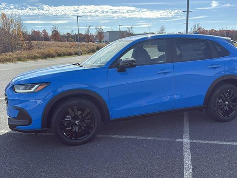 New 2026 Honda HR-V Sport image 14