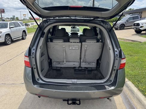 Used 2011 Honda Odyssey Touring image 10