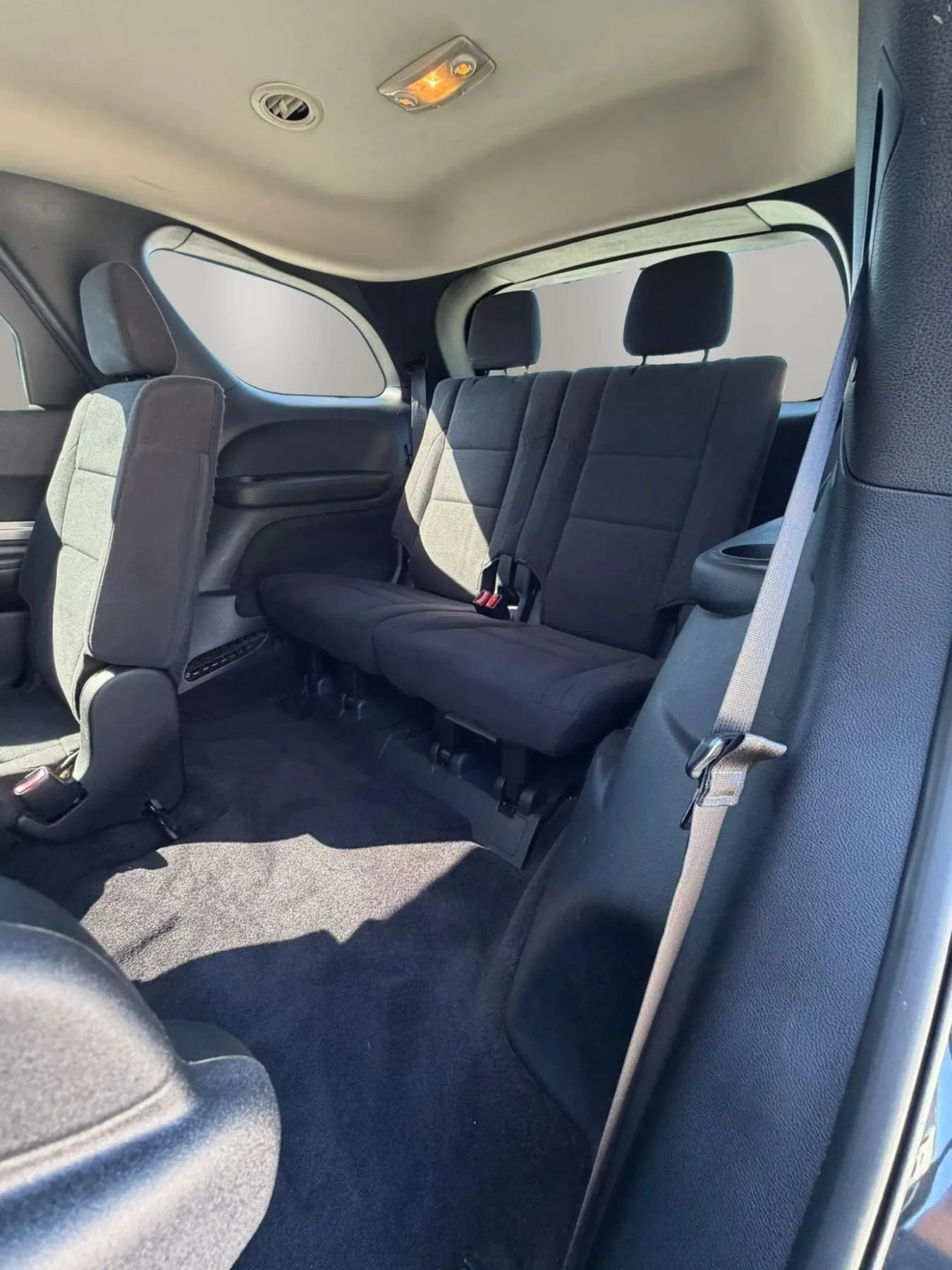Used 2016 Dodge Durango SXT w/ Quick Order Package 23B AWD/4WD image 16