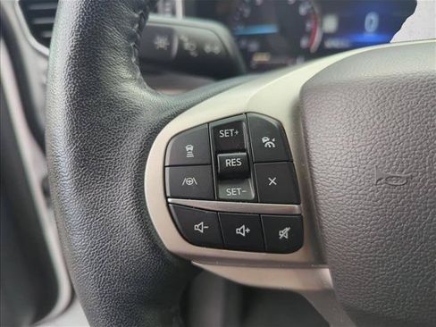 Used 2022 Ford Explorer Limited AWD/4WD image 14