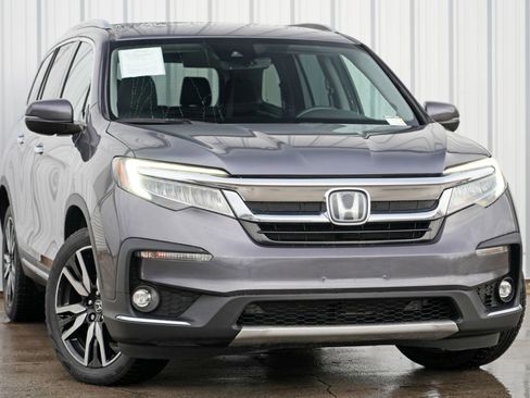 Used 2021 Honda Pilot Touring image 2