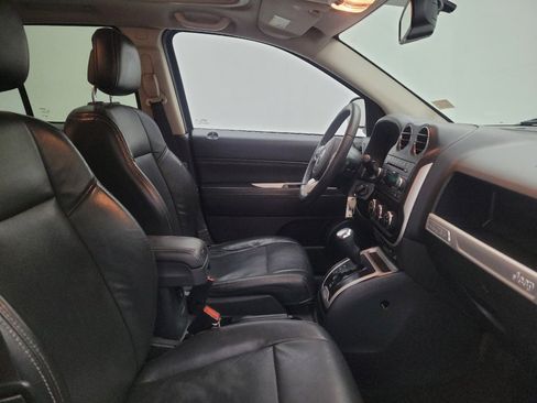 Used 2017 Jeep Compass High Altitude AWD/4WD image 21