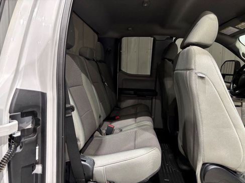 Used 2020 Ford F250 XL w/ Power Equipment Group AWD/4WD image 14