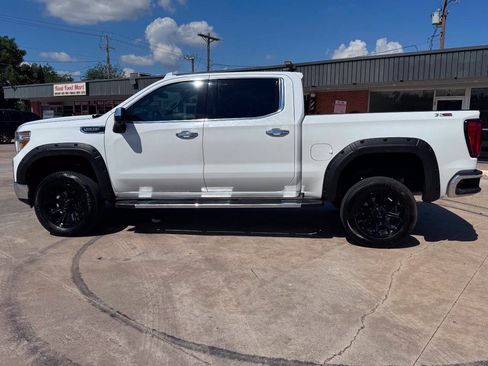Used 2019 GMC Sierra 1500 SLT w/ SLT Premium Package AWD/4WD image 8