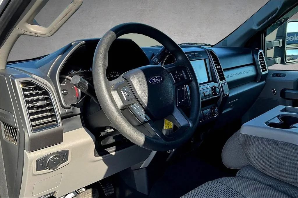 Used 2021 Ford F250 XLT AWD/4WD image 18