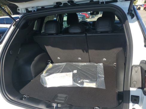 New 2026 Jeep Compass Latitude image 6