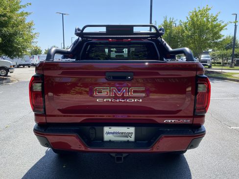 Used 2025 GMC Canyon AT4 w/ AT4X Package AWD/4WD image 8