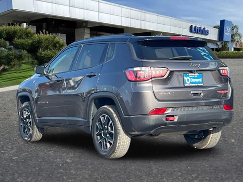 Used 2019 Jeep Compass Trailhawk image 6