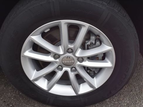 Used 2019 Dodge Grand Caravan SXT FWD image 44