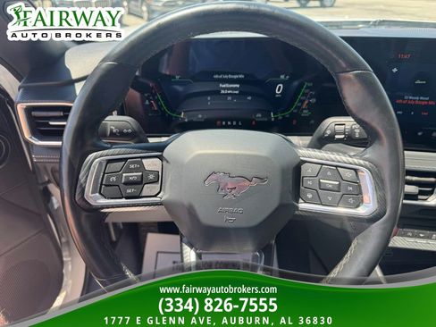 Used 2024 Ford Mustang Premium image 17
