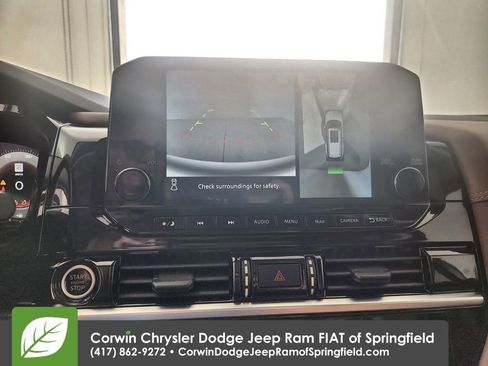 Used 2023 Nissan Pathfinder Platinum w/ Cargo Package image 25