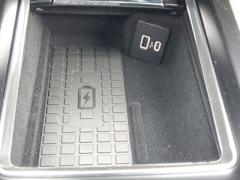 New 2026 Lincoln Corsair Premiere image 22