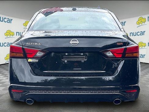 Used 2024 Nissan Altima 2.5 SR w/ SR Premium Package FWD image 5