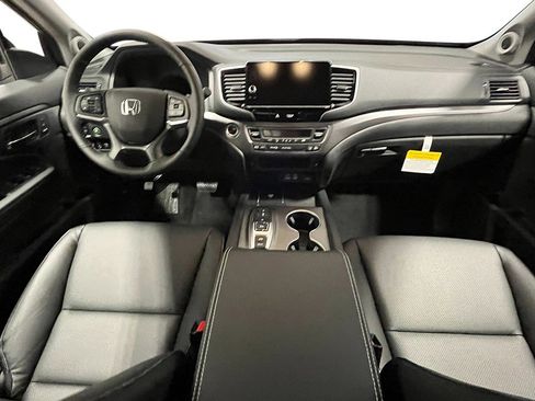 New 2025 Honda Ridgeline RTL+ image 13