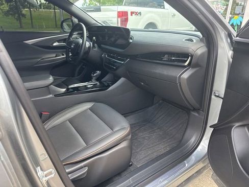 Used 2024 Buick Envista Avenir FWD image 11