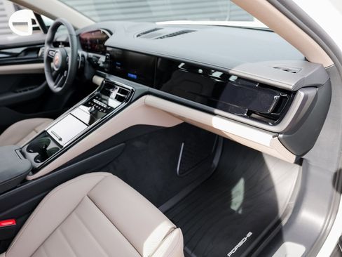 New 2026 Porsche Panamera 4 image 28