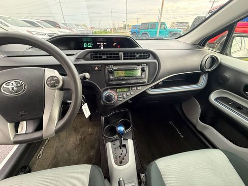 Used 2013 Toyota Prius C Two FWD image 15