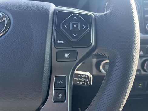 Used 2023 Toyota Tacoma TRD Off-Road w/ Advanced Technology Package AWD/4WD image 24