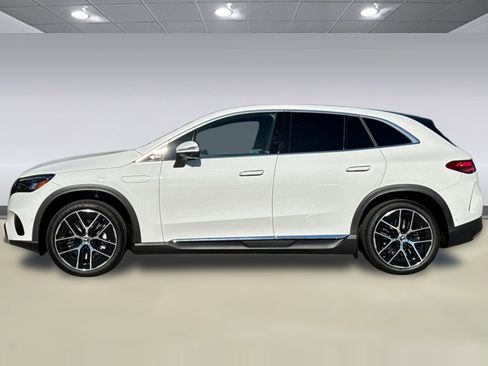 Used 2026 Mercedes-Benz EQE 320 4MATIC SUV image 2