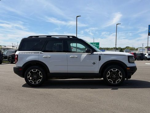Used 2024 Ford Bronco Sport Outer Banks w/ Tech Package AWD/4WD image 6