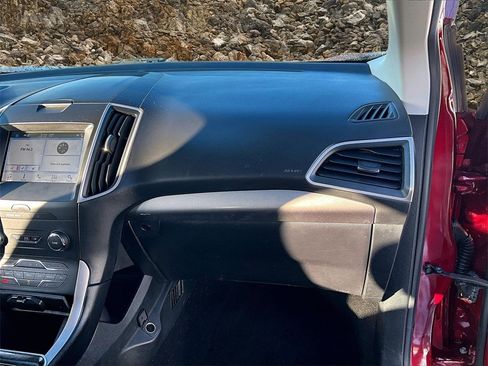 Used 2019 Ford Edge SEL w/ Equipment Group 201A image 15