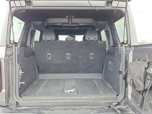 Used 2022 Ford Bronco Wildtrak image 10