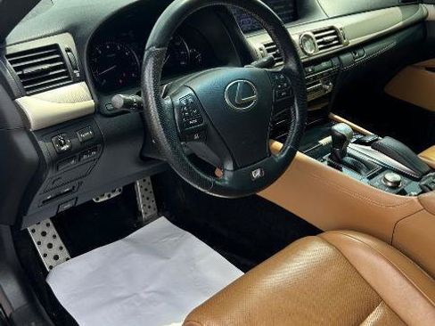 Used 2014 Lexus LS 460 AWD w/ F Sport Package image 5