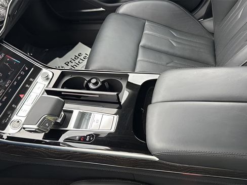 Used 2023 Audi A8 L 3.0T image 20