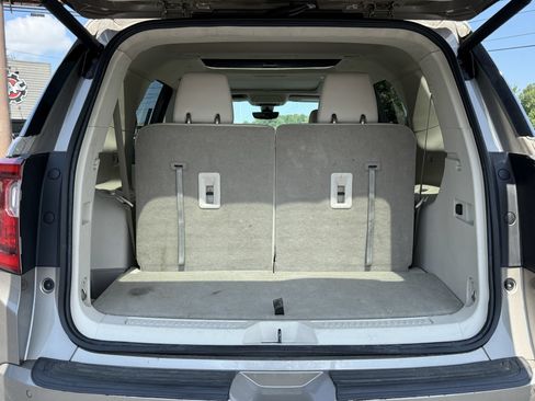Used 2023 GMC Acadia Denali w/ Denali Ultimate Package FWD image 18