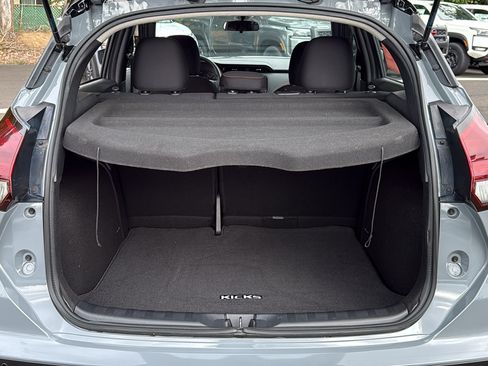 Certified 2024 Nissan Kicks SR FWD image 23