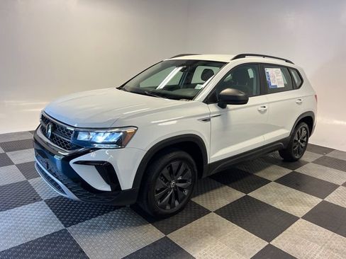Certified 2024 Volkswagen Taos S FWD image 3