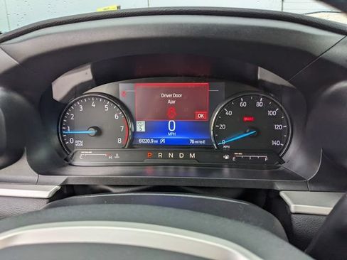 Certified 2021 Ford Explorer XLT w/ Equipment Group 202A RWD image 34