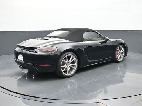 Certified 2025 Porsche 718 Boxster S RWD image 22