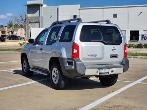 Used 2012 Nissan Xterra X image 7