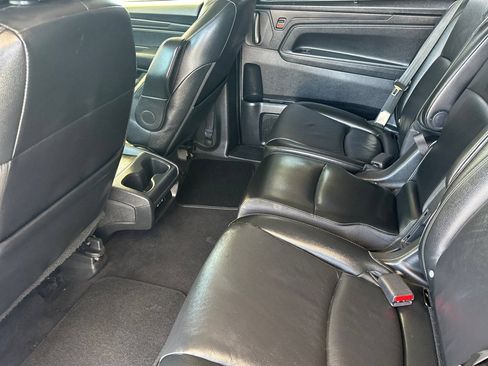 Used 2025 Honda Odyssey EX-L image 12