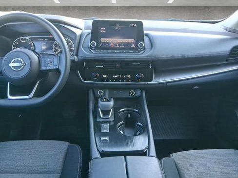 Used 2023 Nissan Rogue SV image 20